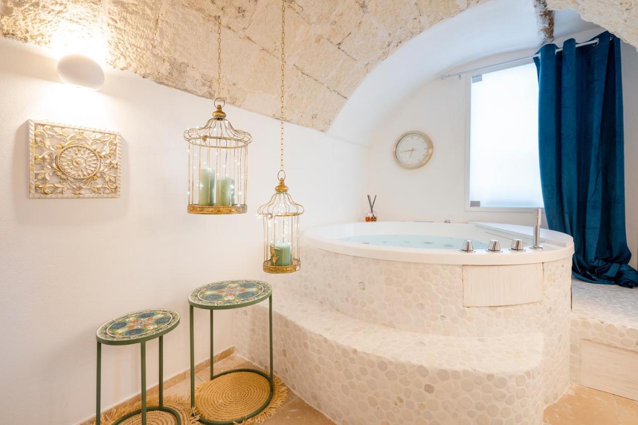 Apulia Charming Suites - Casa Lonfo Suite Sole Monopoli Eksteriør bilde
